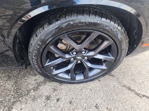 Used 2022 Dodge Challenger SXT w/ Blacktop Package RWD image 9