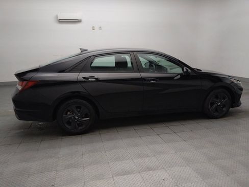 Used 2022 Hyundai Elantra SEL w/ Cargo Package FWD image 10