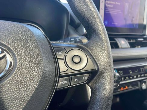 Used 2023 Toyota RAV4 XLE w/ Convenience Package image 24