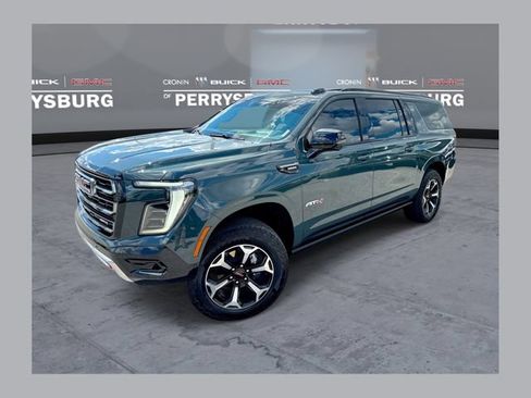 Used 2026 GMC Yukon XL AT4 w/ AT4 Premium Plus Package AWD/4WD image 1