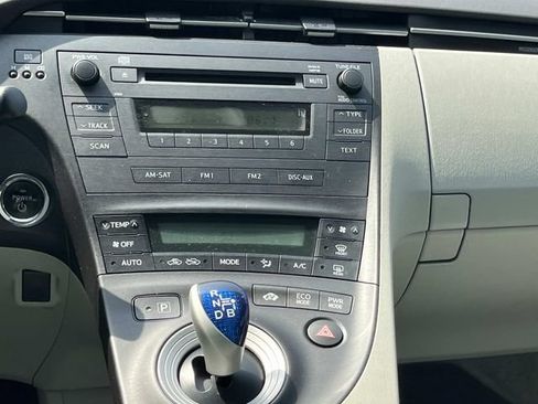 Used 2011 Toyota Prius Two FWD image 20