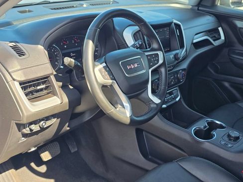 Used 2024 GMC Terrain SLT FWD image 12