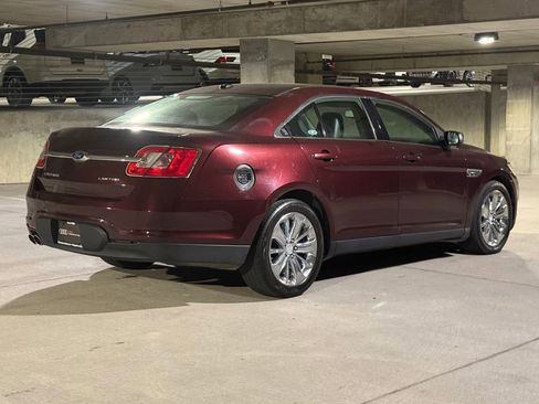 Used 2011 Ford Taurus Limited w/ 301A Rapid Spec Order Code image 8