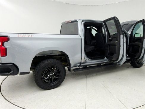 Used 2024 Chevrolet Silverado 1500 Custom Trail Boss w/ LPO, Dark Essentials Package image 13