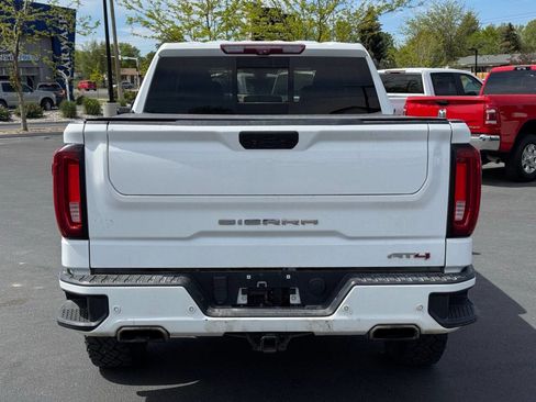 Used 2021 GMC Sierra 1500 AT4 w/ AT4 Premium Package AWD/4WD image 7