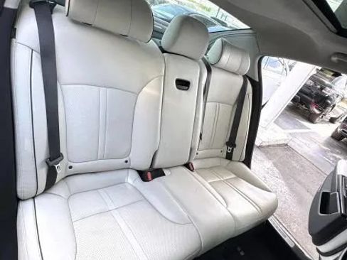 Used 2015 Kia K900 Luxury RWD image 22
