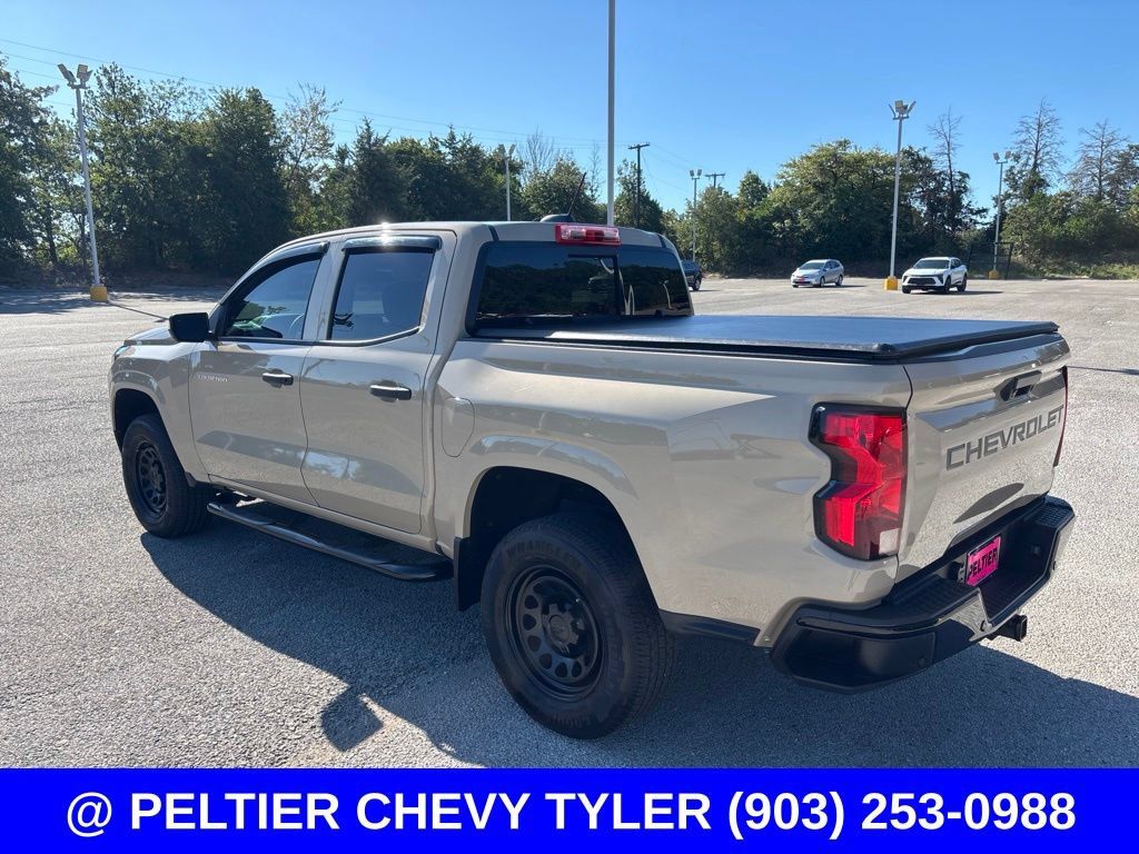 Used 2023 Chevrolet Colorado W/T w/ Technology Package RWD image 5