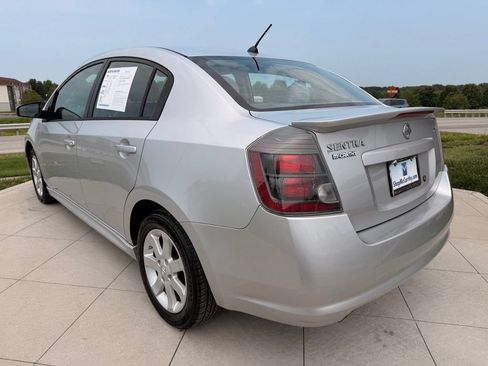 Used 2012 Nissan Sentra 2.0 SR FWD image 7