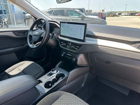 Used 2024 Ford Escape Active w/ Tech Pack #1 AWD/4WD image 33