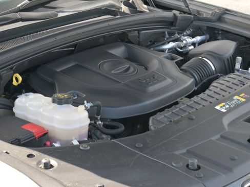 Used 2023 Jeep Grand Cherokee Summit w/ Adv Protech Group IV image 8