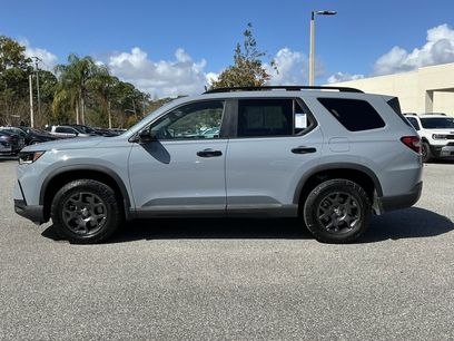 Certified 2025 Honda Pilot TrailSport