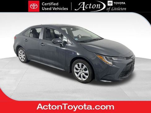 Certified 2023 Toyota Corolla LE image 1