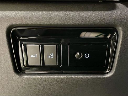 Used 2018 Jaguar F-PACE Prestige AWD/4WD image 28