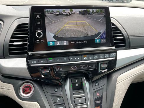 Certified 2026 Honda Odyssey EX-L image 17