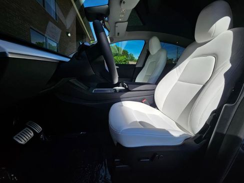 Used 2023 Tesla Model Y Performance AWD/4WD image 36