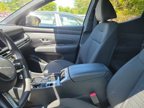 Used 2025 Hyundai Santa Cruz SE image 8