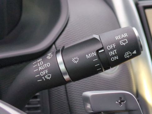 New 2026 Land Rover Discovery Limited Edition image 27