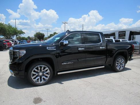 New 2026 GMC Sierra 1500 Denali w/ Denali Reserve Package AWD/4WD image 4