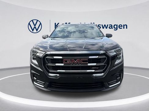 Used 2023 GMC Terrain AT4 AWD/4WD image 8