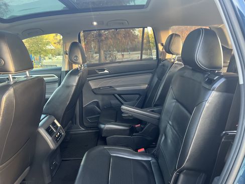 Certified 2022 Volkswagen Atlas SEL image 31