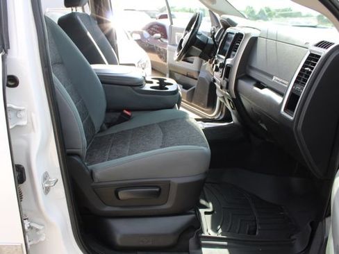 Used 2017 RAM 2500 Big Horn AWD/4WD image 42