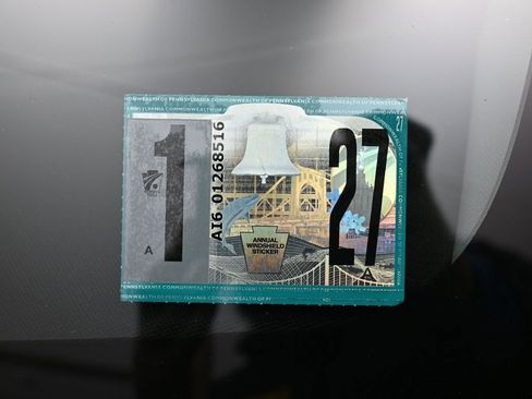 Used 2023 Tesla Model Y Long Range image 8