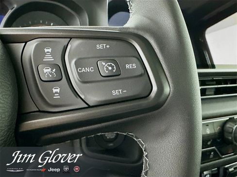 New 2025 Jeep Gladiator Mojave w/ Safety Group image 31