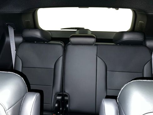 New 2026 Buick Enclave Preferred w/ Power Package AWD/4WD image 36