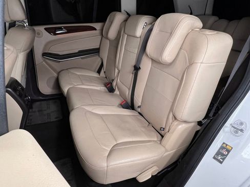 Used 2017 Mercedes-Benz GLS 550 4MATIC image 18