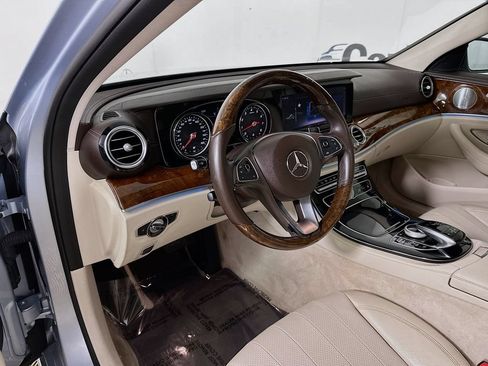 Used 2018 Mercedes-Benz E 300 image 10