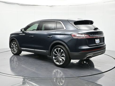 Used 2023 Lincoln Nautilus Reserve image 7