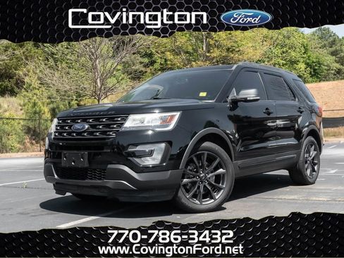 Used 2017 Ford Explorer XLT w/ Equipment Group 202A FWD image 1
