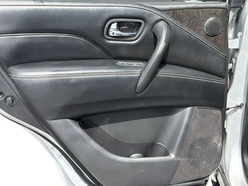 Used 2021 INFINITI QX80 Luxe AWD/4WD image 31