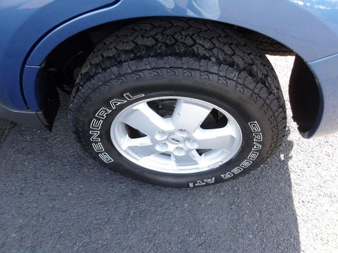 Used 2009 Ford Escape XLT AWD/4WD image 22