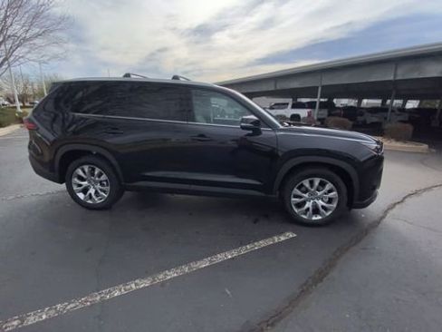 New 2026 Toyota Grand Highlander Limited image 8