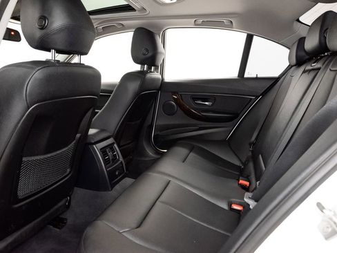 Used 2015 BMW 328i Sedan RWD image 24