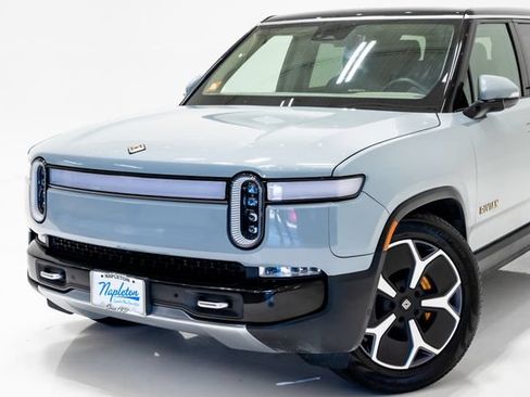 Used 2023 Rivian R1S Launch Edition Quad AWD/4WD image 2