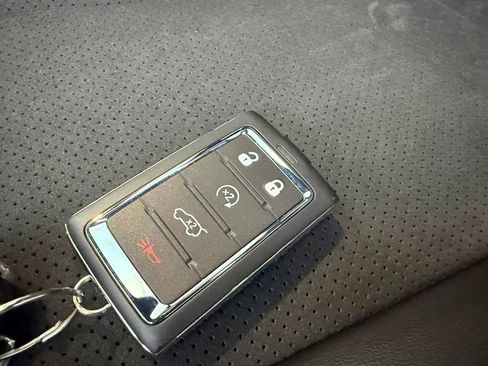 New 2025 Jeep Grand Cherokee Altitude image 30