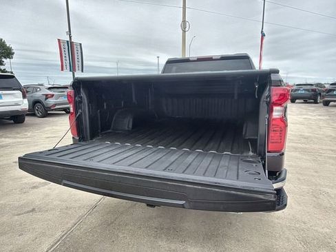 Certified 2023 Chevrolet Silverado 1500 LT w/ Z71 Off-Road Package AWD/4WD image 25