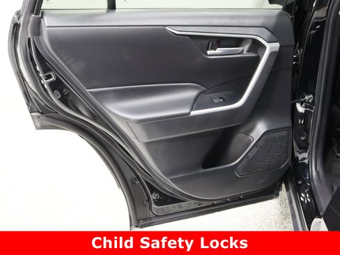 Certified 2023 Toyota RAV4 XLE Premium image 27