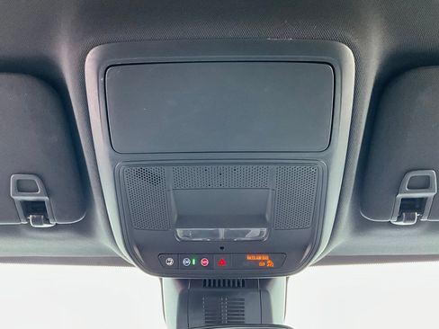 Used 2025 Chevrolet Equinox LT image 15