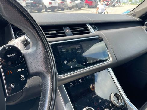 Used 2018 Land Rover Range Rover Sport Supercharged AWD/4WD image 6