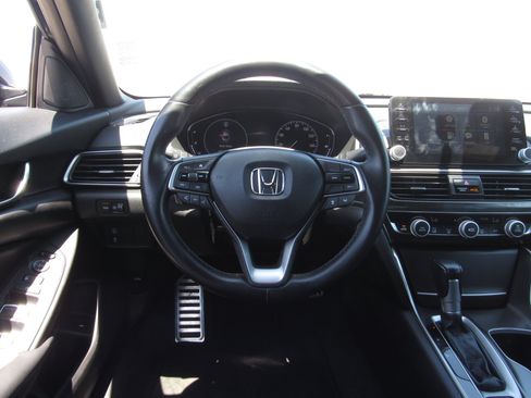 Used 2020 Honda Accord Sport image 21