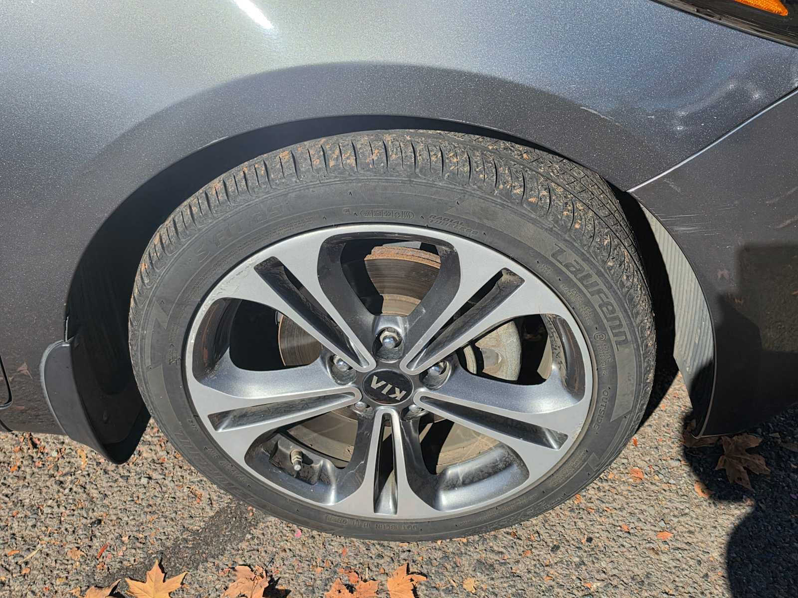 Used 2014 Kia Forte EX w/ Premium Package FWD image 8