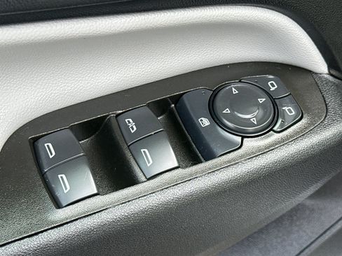 Certified 2024 Chevrolet Equinox LS image 11