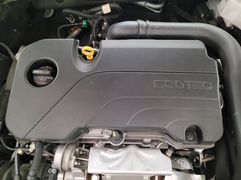 Used 2023 Chevrolet Malibu LT FWD image 30