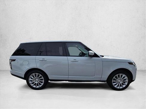 Used 2020 Land Rover Range Rover HSE image 4
