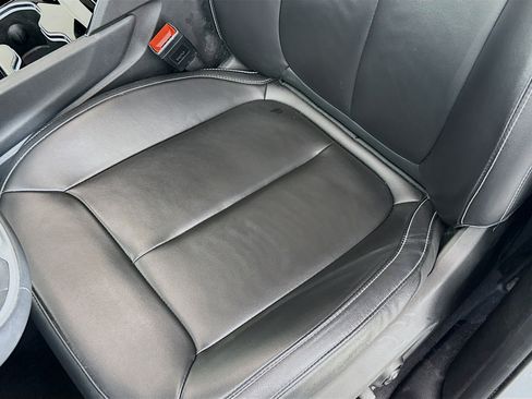 Used 2023 Jeep Grand Cherokee L Limited image 22