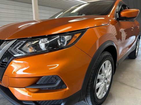 Used 2022 Nissan Rogue Sport S image 27