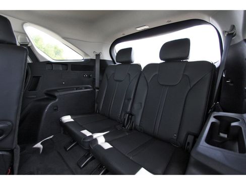 Certified 2023 Kia Sorento SX FWD image 32
